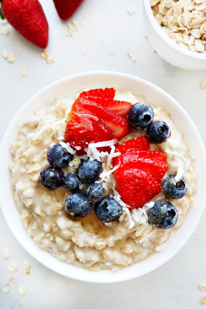Oatmeal with fruit in a bowl.